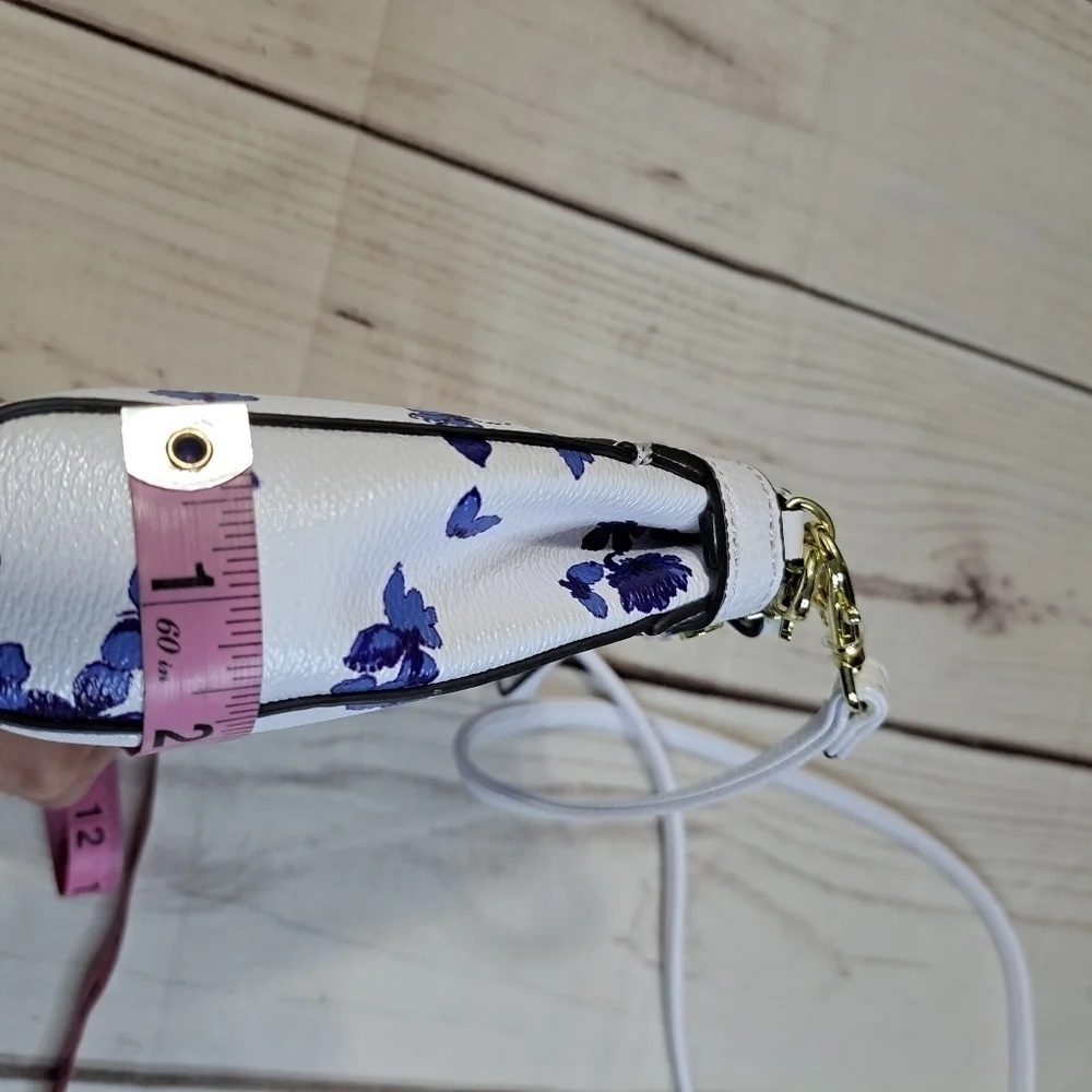 Liz Claiborne White Blue Floral Crossbody